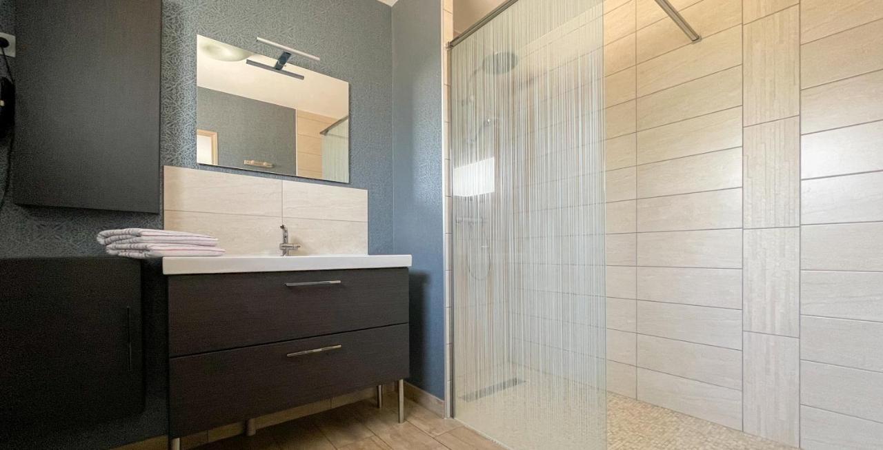 Gite Du Vieux Saule 1 Gite Avec Spa Privatif Pour 2 Personnes 1 Suite Familiale Sans Spa Vieil-Hesdin المظهر الخارجي الصورة