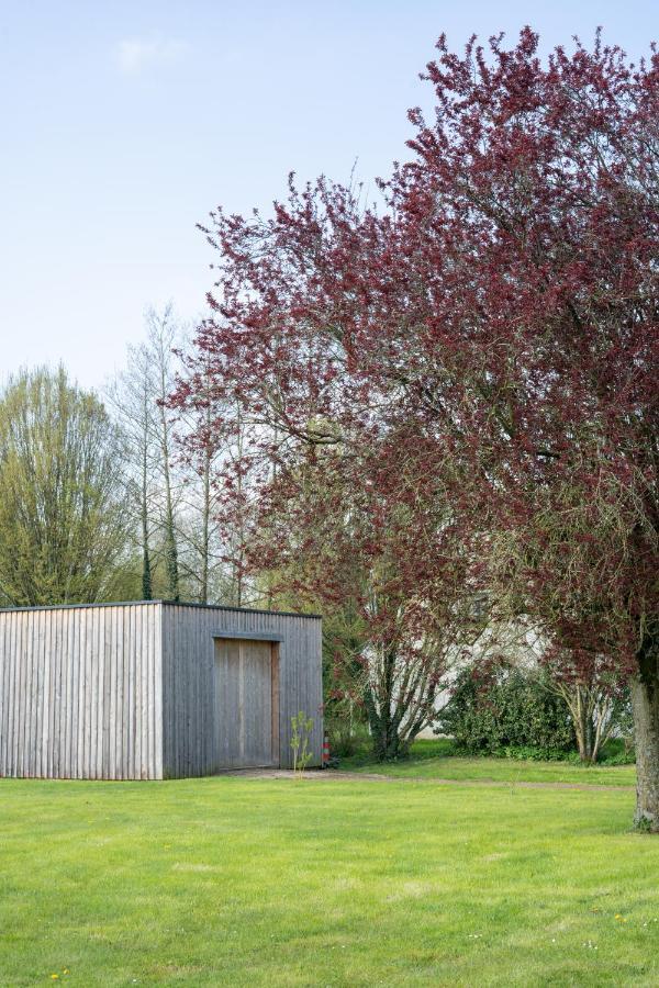 Gite Du Vieux Saule 1 Gite Avec Spa Privatif Pour 2 Personnes 1 Suite Familiale Sans Spa Vieil-Hesdin المظهر الخارجي الصورة