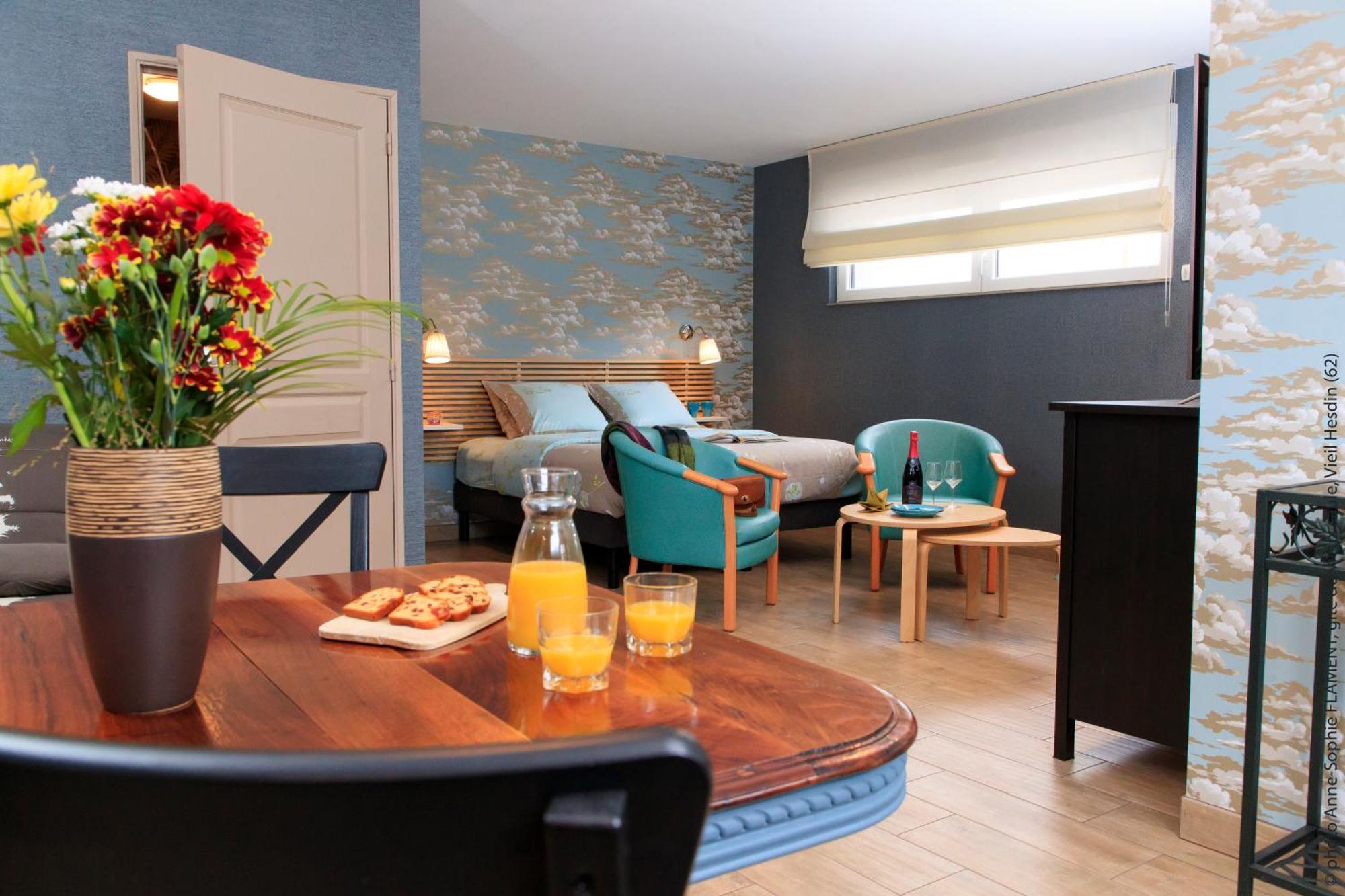Gite Du Vieux Saule 1 Gite Avec Spa Privatif Pour 2 Personnes 1 Suite Familiale Sans Spa Vieil-Hesdin المظهر الخارجي الصورة