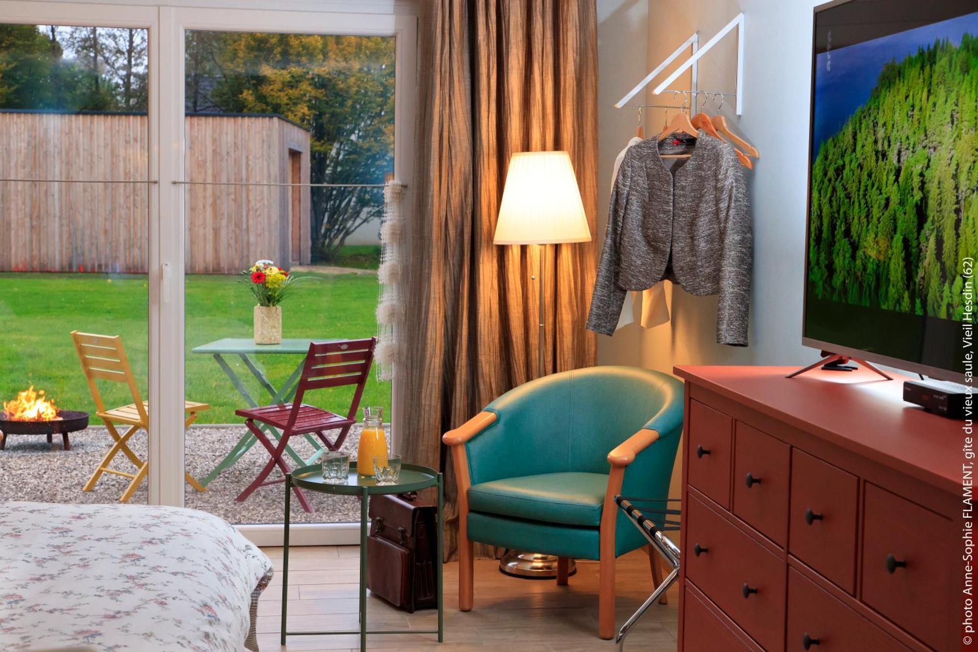 Gite Du Vieux Saule 1 Gite Avec Spa Privatif Pour 2 Personnes 1 Suite Familiale Sans Spa Vieil-Hesdin المظهر الخارجي الصورة
