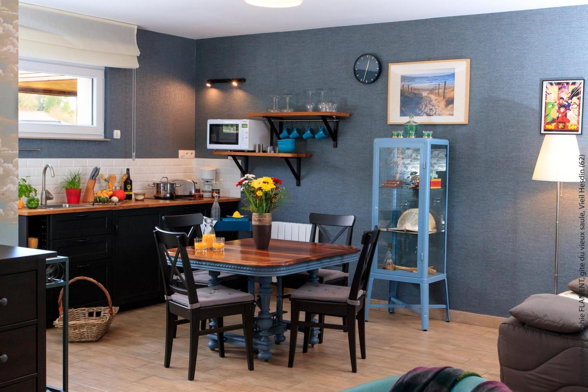 Gite Du Vieux Saule 1 Gite Avec Spa Privatif Pour 2 Personnes 1 Suite Familiale Sans Spa Vieil-Hesdin المظهر الخارجي الصورة