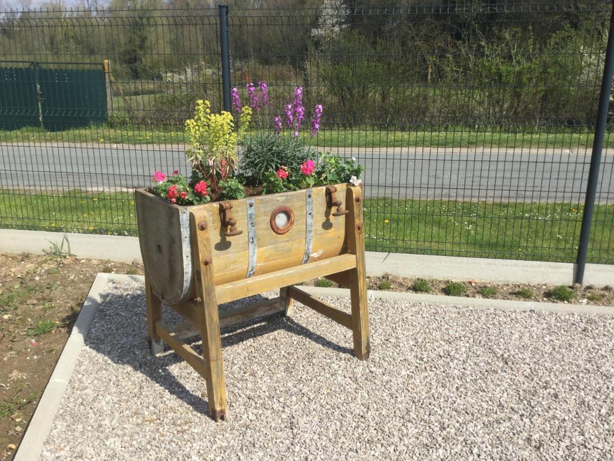 Gite Du Vieux Saule 1 Gite Avec Spa Privatif Pour 2 Personnes 1 Suite Familiale Sans Spa Vieil-Hesdin المظهر الخارجي الصورة